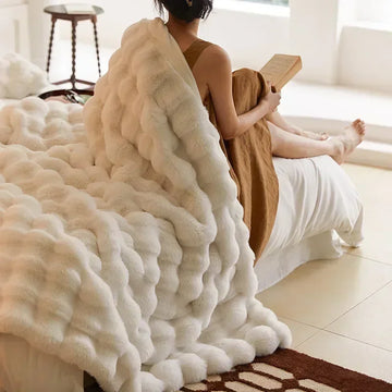 Tragbare flauschige Kunstpelz-Decke - VeluLuxe