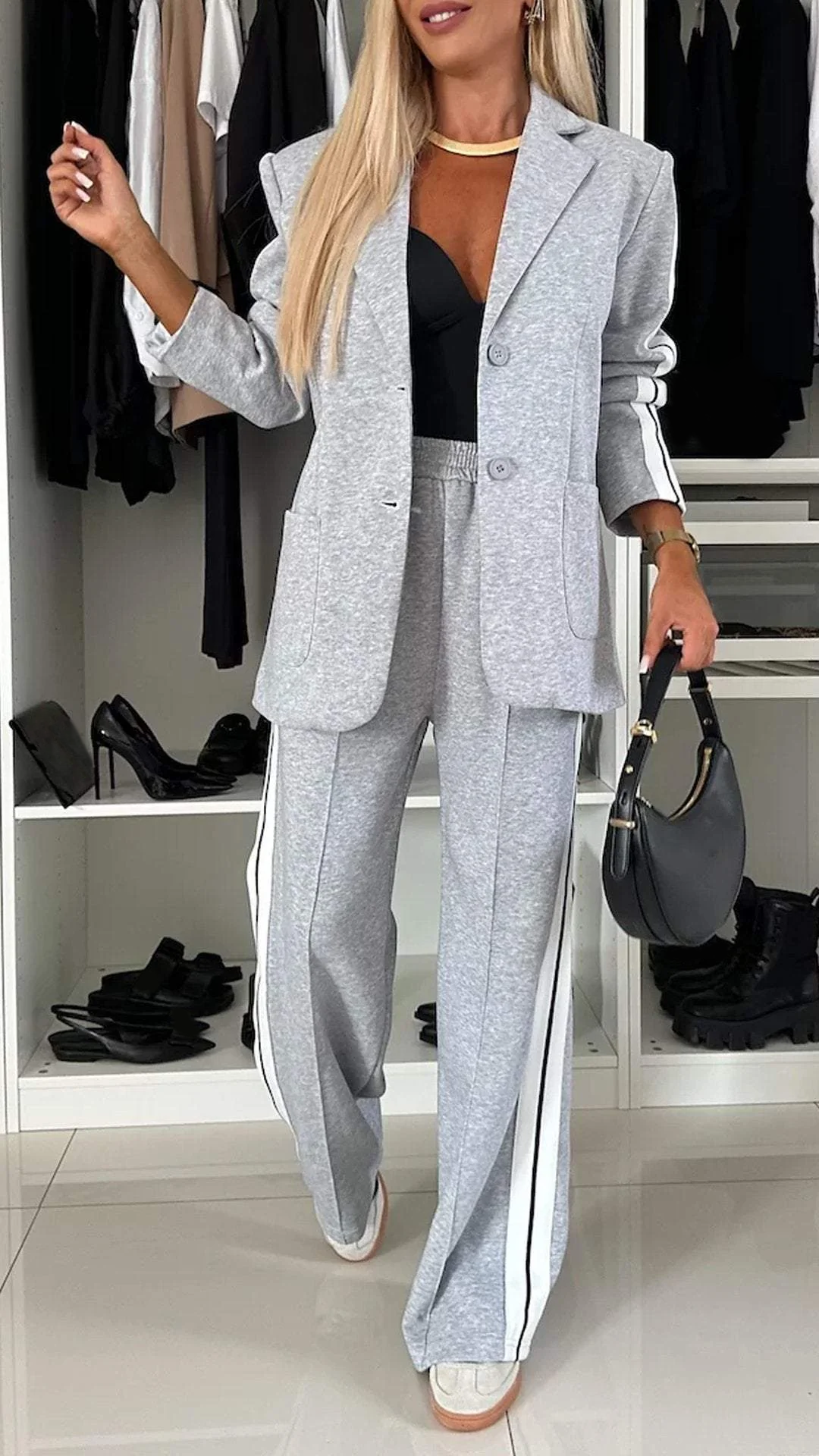 Langärmeliger Freizeitanzug für Damen mit Revers - Candace