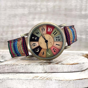 Devako Retro-Uhr