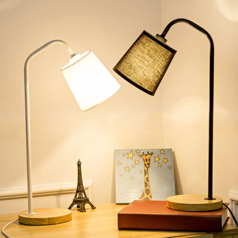 GlowLine - lampada da tavolo a forma conica
