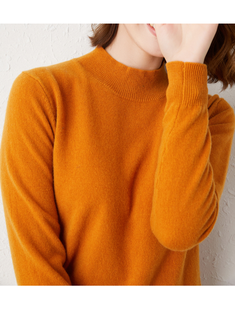 Yzelka pullover | Klassisk damepullover med høj halsudskæring | Stilfuldt og behageligt design