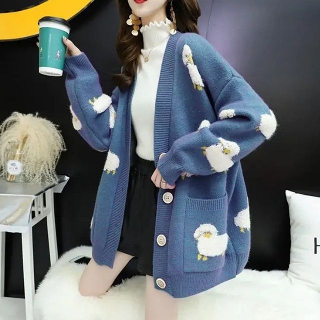 Dicke Strickjacke mit Schafmotiv - Bonnie