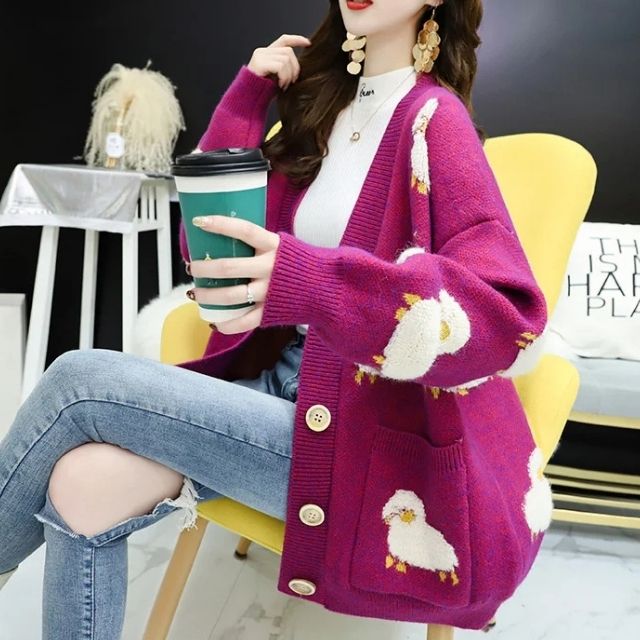 Dicke Strickjacke mit Schafmotiv - Bonnie