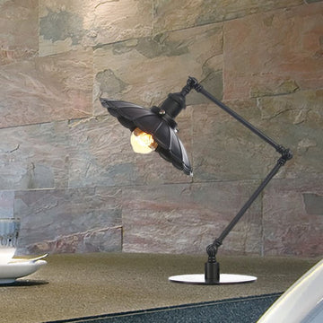 LightStyle - Verstellbare Vintage-Lampe mit gewelltem Metallschirm