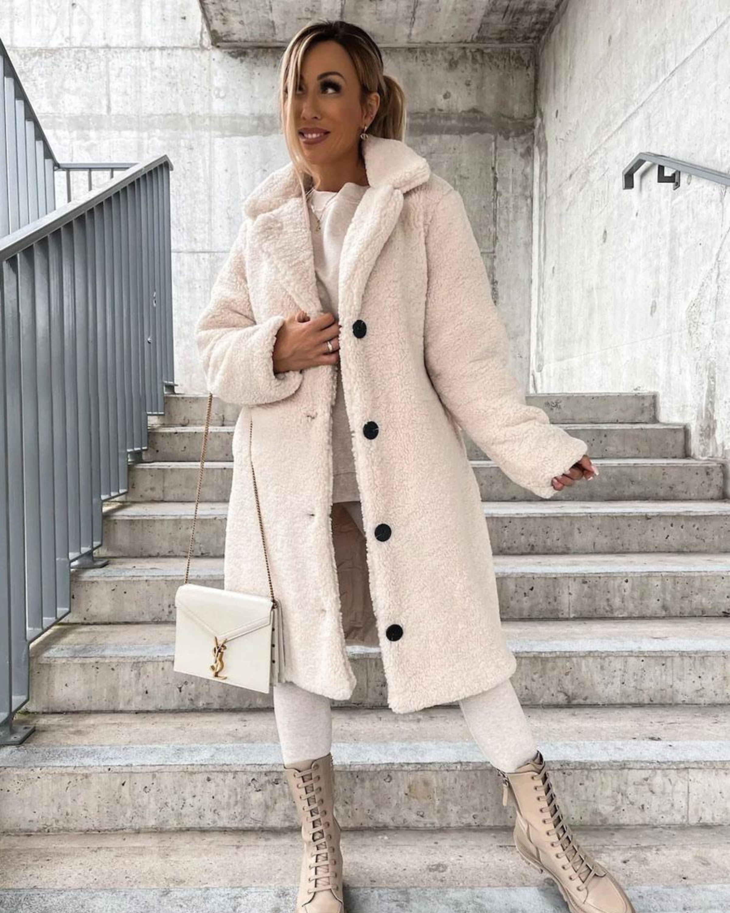 Devako Aroa | Supreme Weicher Teddy Mantel