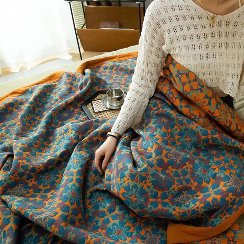 Orange & Blau gemusterter Quilt aus sechslagiger Baumwolle - TerraLoom