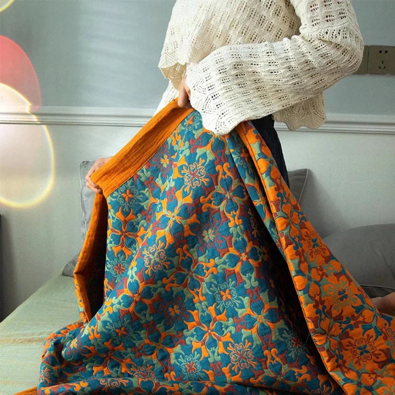 Orange & Blau gemusterter Quilt aus sechslagiger Baumwolle - TerraLoom