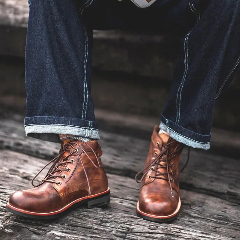 Adonis - Langlebige und Handgefertigte Lederstiefel