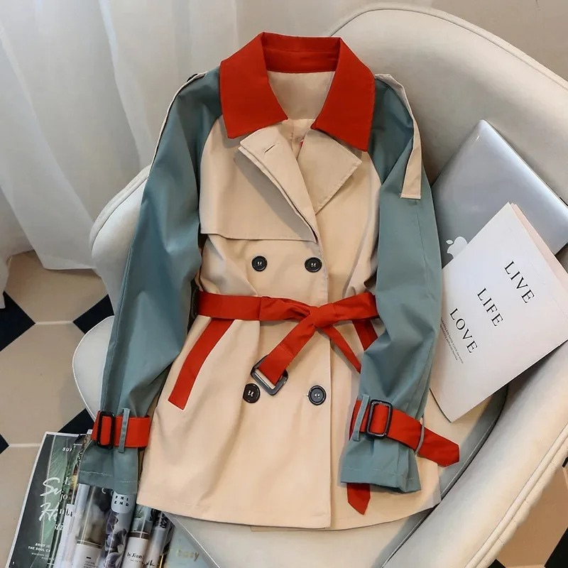 Caren Coat | Colourblock Trenchcoat für Damen für Stil und Komfort