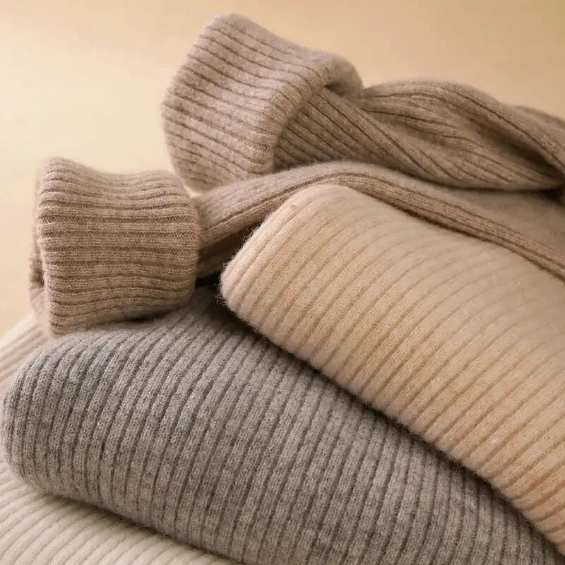 Trendiger Rollkragenpullover - Delja