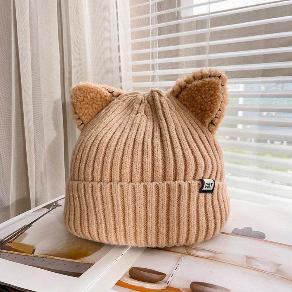 Gestrickte Wintermütze mit Katzenohren - PurrWarm