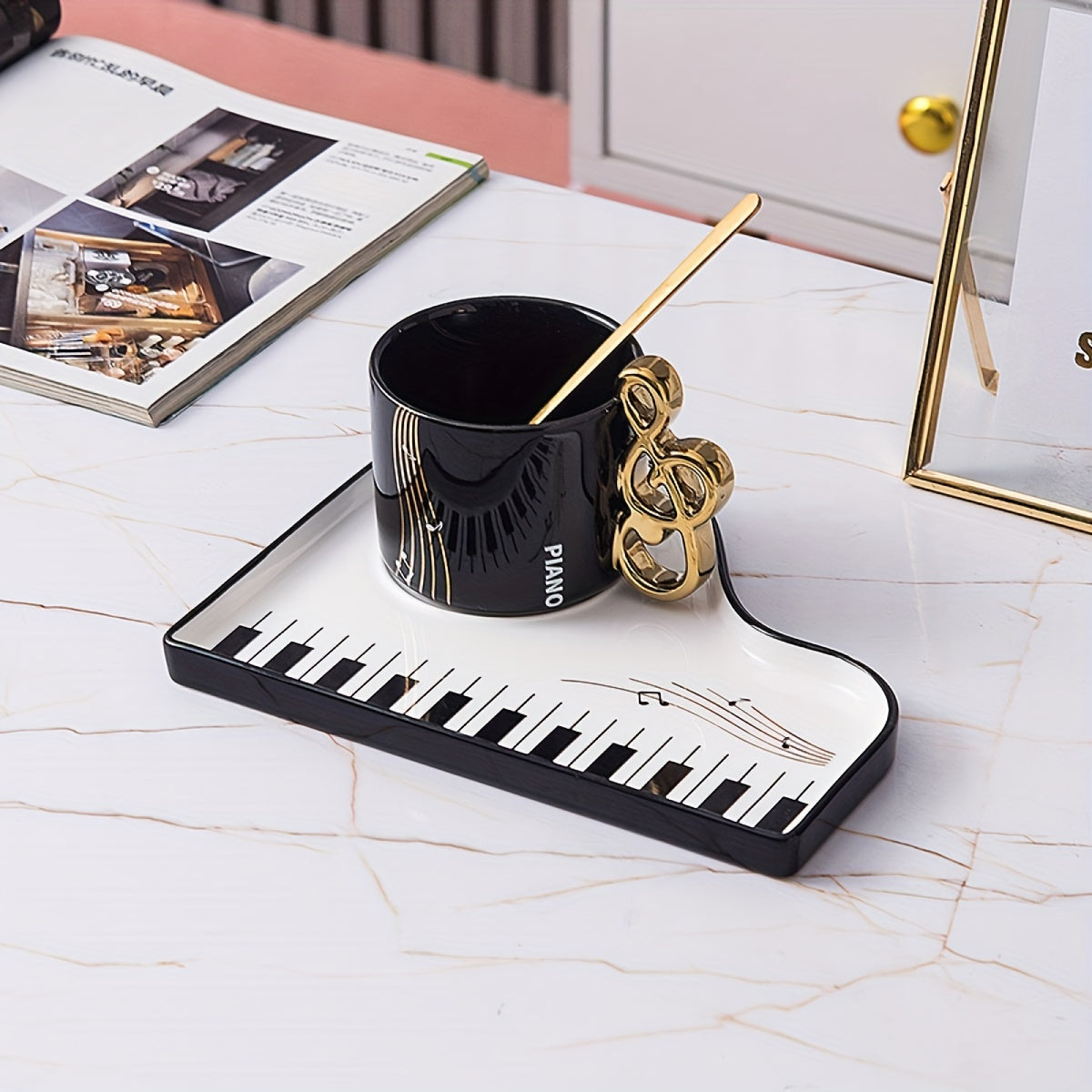 Notano – Ensemble de tasses motif piano en céramique & plateau – pour les amateurs de musique
