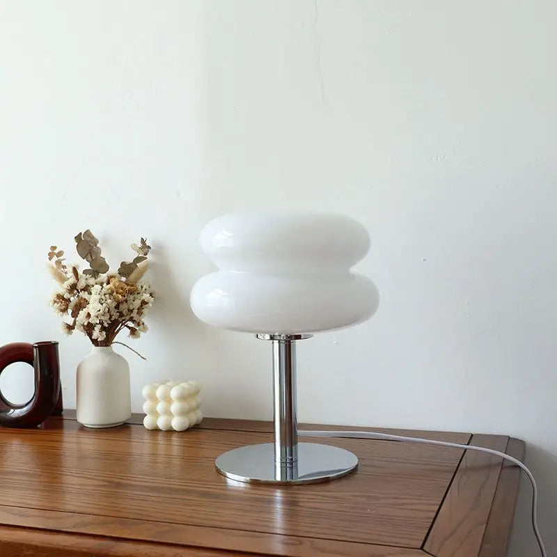 LumoBau – Vintage Bauhaus Tischlampe kabellos – Dimmbar & LED