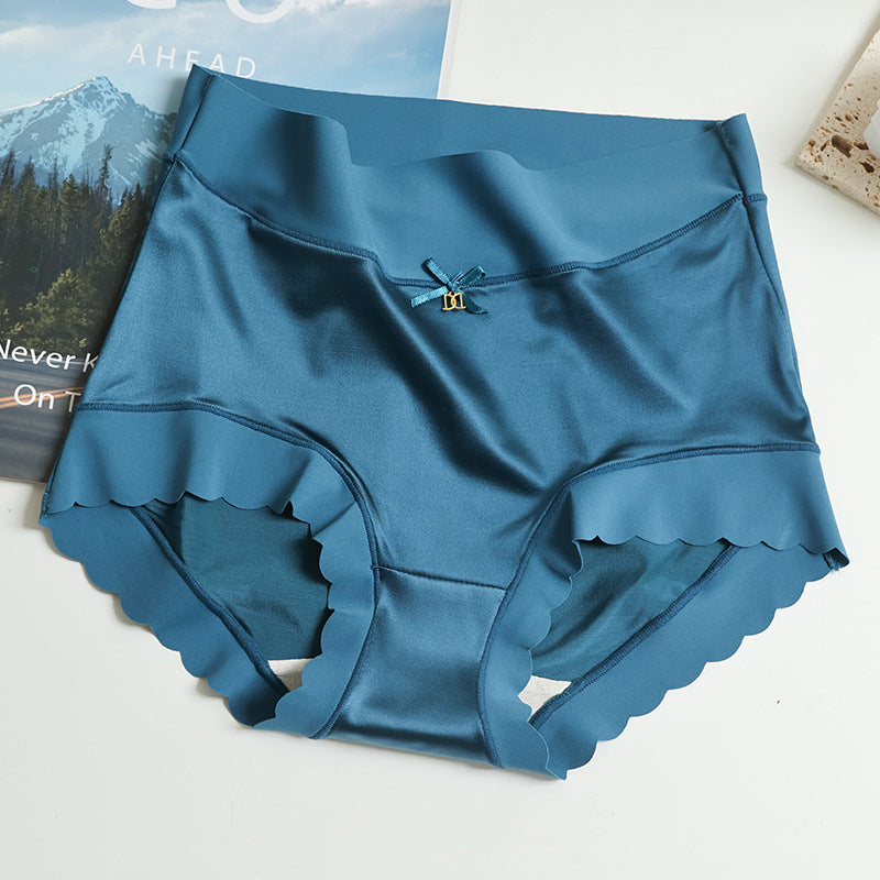 Nahtlose Satin Damen Slips – Seidig weich & unsichtbar unter Kleidung