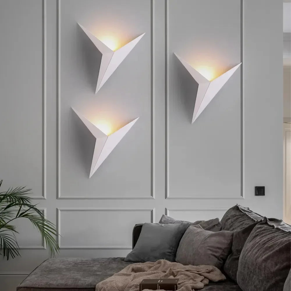 AuraLight - Minimalistische und stilvolle Wandleuchte