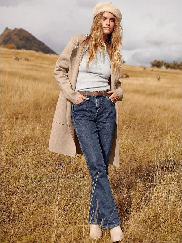 Stylische lange Strickjacke für Frauen - Davie