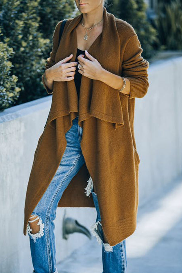 Wendi Cardigan - Elegant strikket cardigan med krave til kvinder