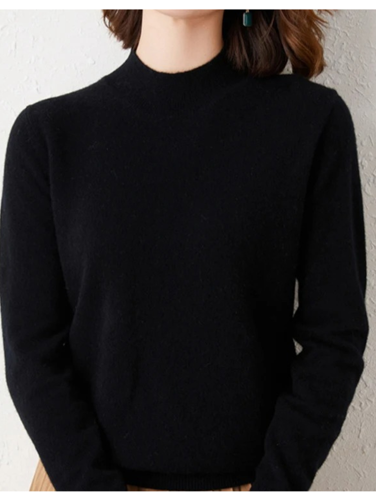 Yzelka pullover | Klassisk damepullover med høj halsudskæring | Stilfuldt og behageligt design