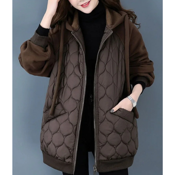 Ylka Jacket | Übergroße Steppjacke mit Kapuze für winterlichen Komfort