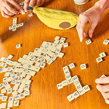 Pädagogisches Wortspiel für die ganze Familie - WordWizards