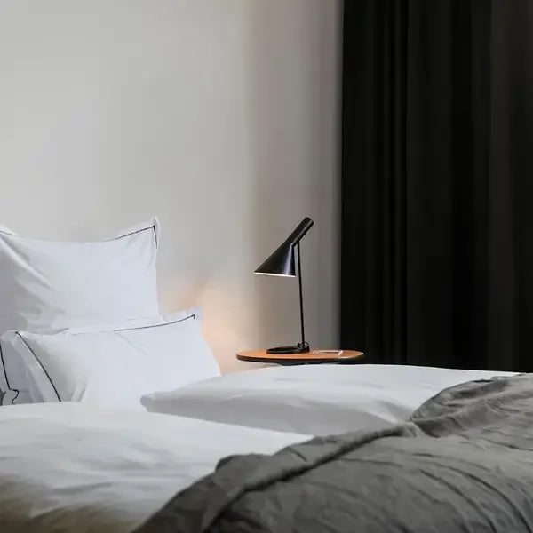 Illuma - Moderne und schlanke Lampe