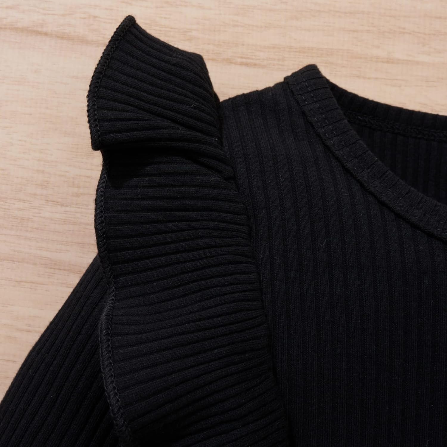 Set Invernale per Bambino - Maglione a Collo Alto e Gonna Lavorati a Maglia