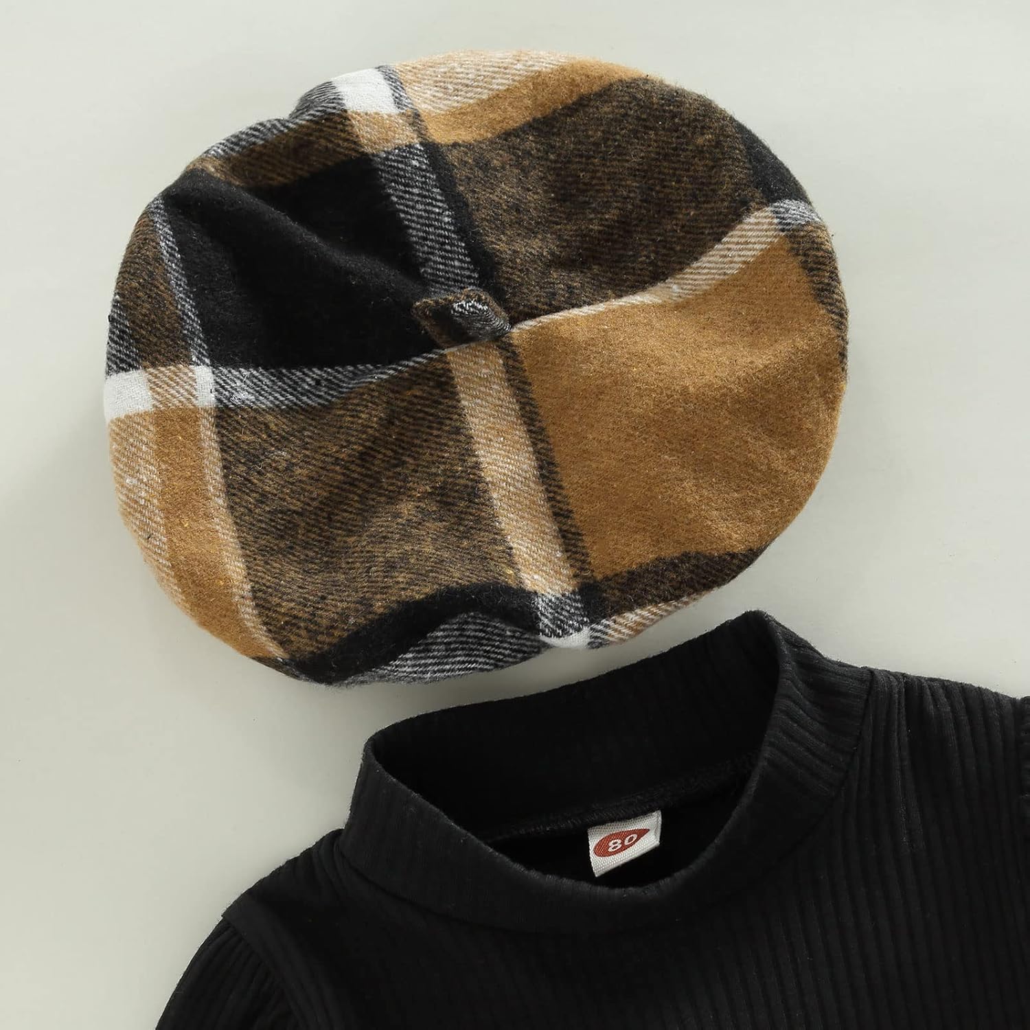 Set Invernale per Bambino - Maglione a Collo Alto e Gonna Lavorati a Maglia