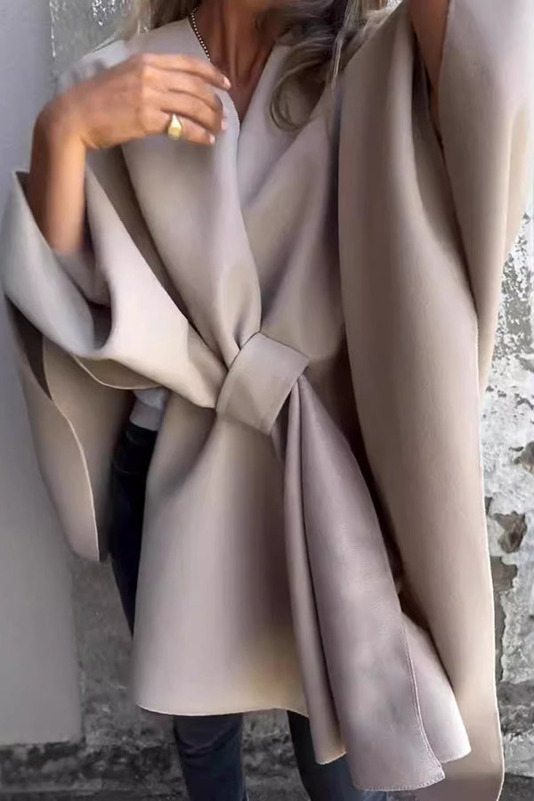Waike Jacket - Lockere Cape-Jacke mit V-Ausschnitt für Frauen