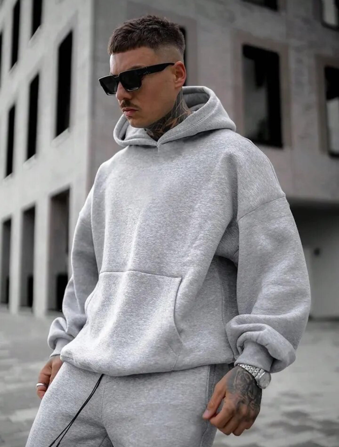 Kapuzenpullover in Übergröße - Jesy