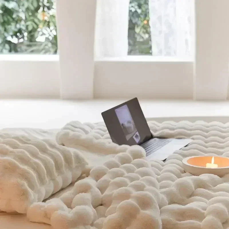 Tragbare flauschige Kunstpelz-Decke - VeluLuxe