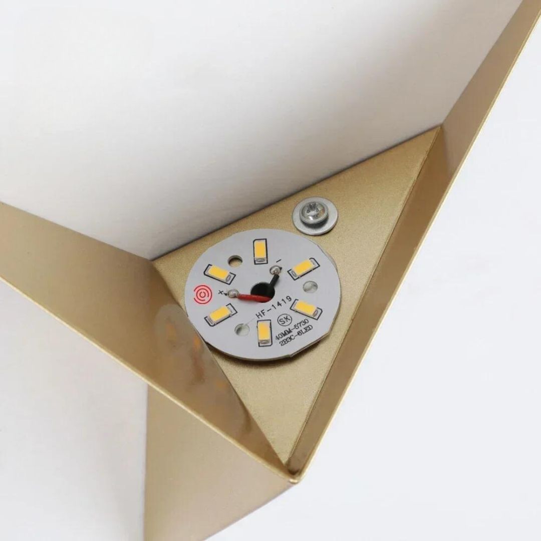 AuraLight - Minimalistische und stilvolle Wandleuchte
