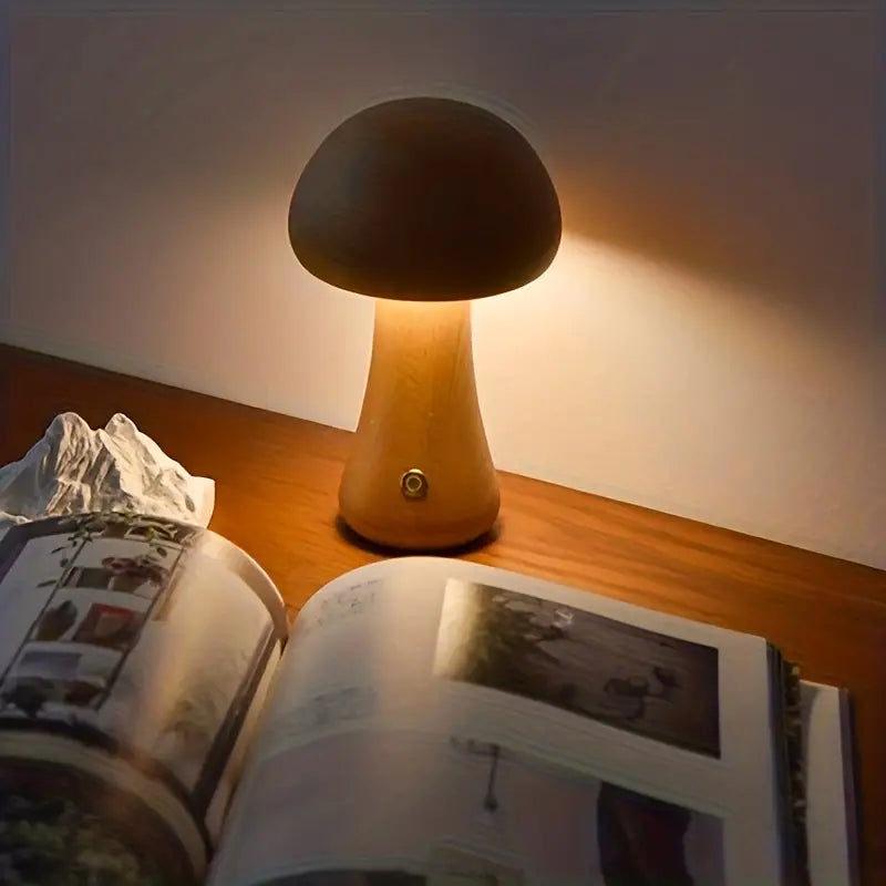 Glow Guild - Hübsche Tischlampe in Pilzform