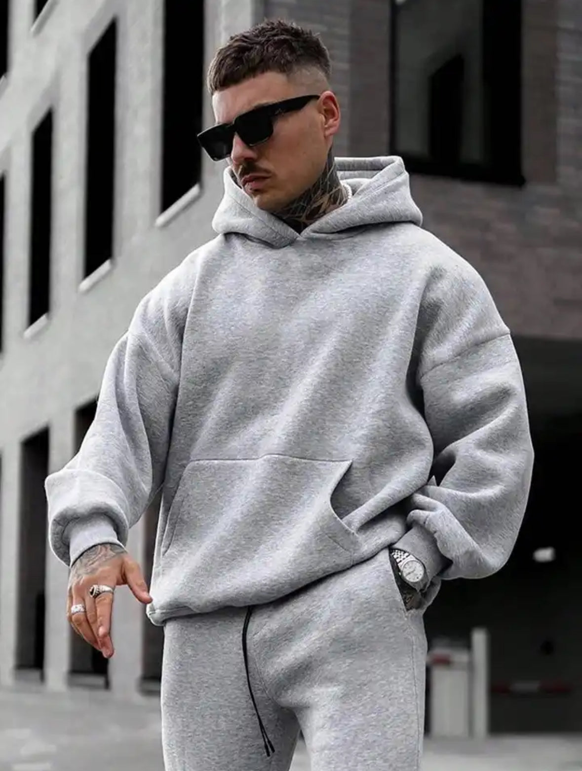 Kapuzenpullover in Übergröße - Jesy