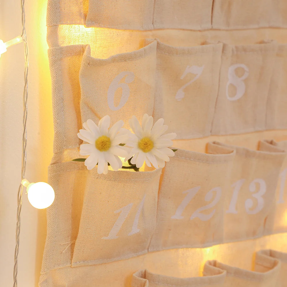 FestivityHome – Adventskalender mit 24 Taschen aus Baumwolle – personalisierbar