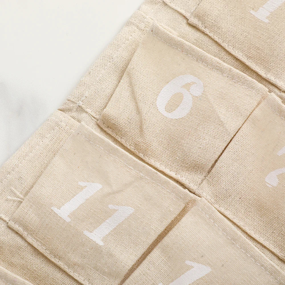 FestivityHome – Adventskalender mit 24 Taschen aus Baumwolle – personalisierbar