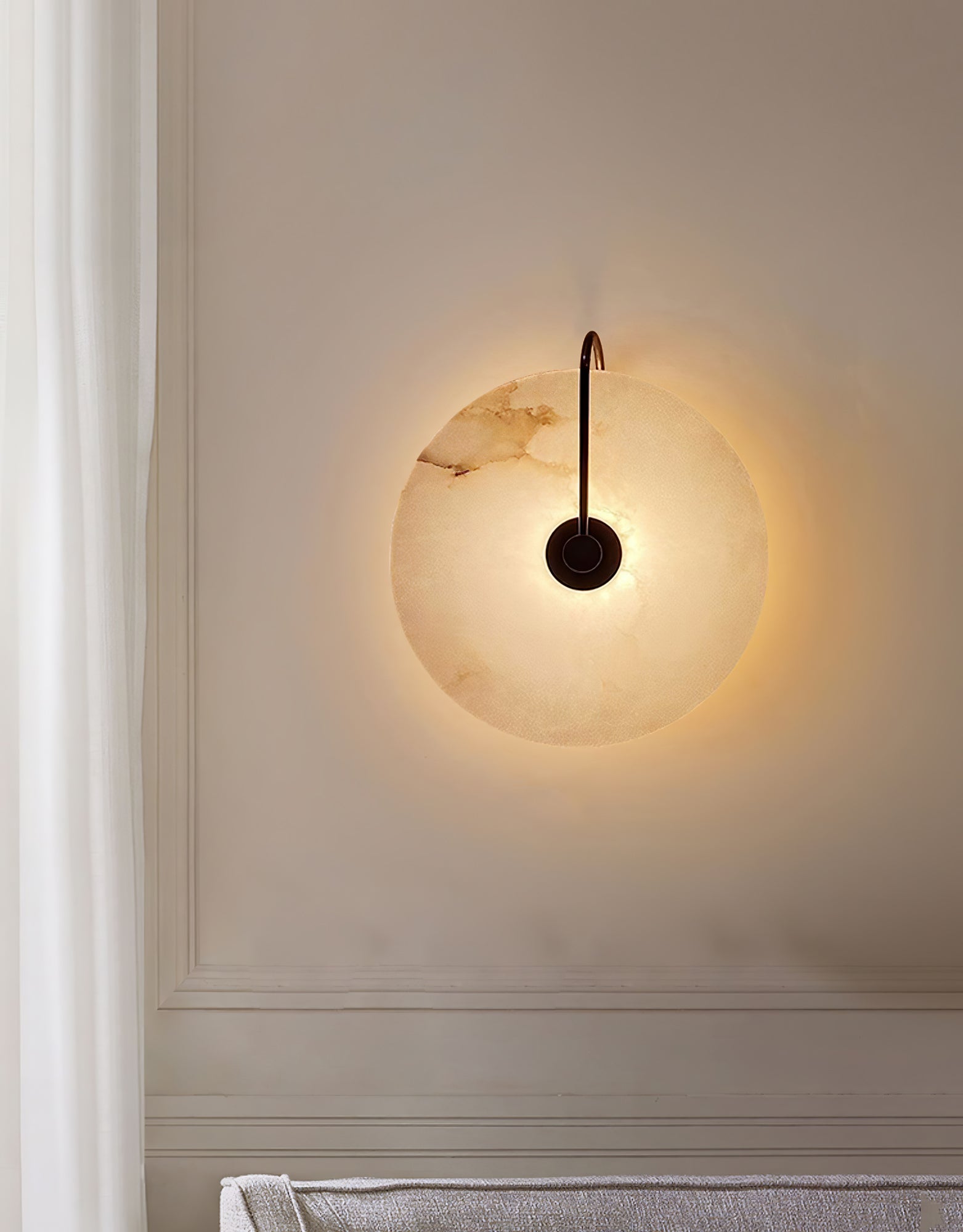 LED-Wandleuchte Alabaster - Zeitlose Eleganz für Ihre Wand