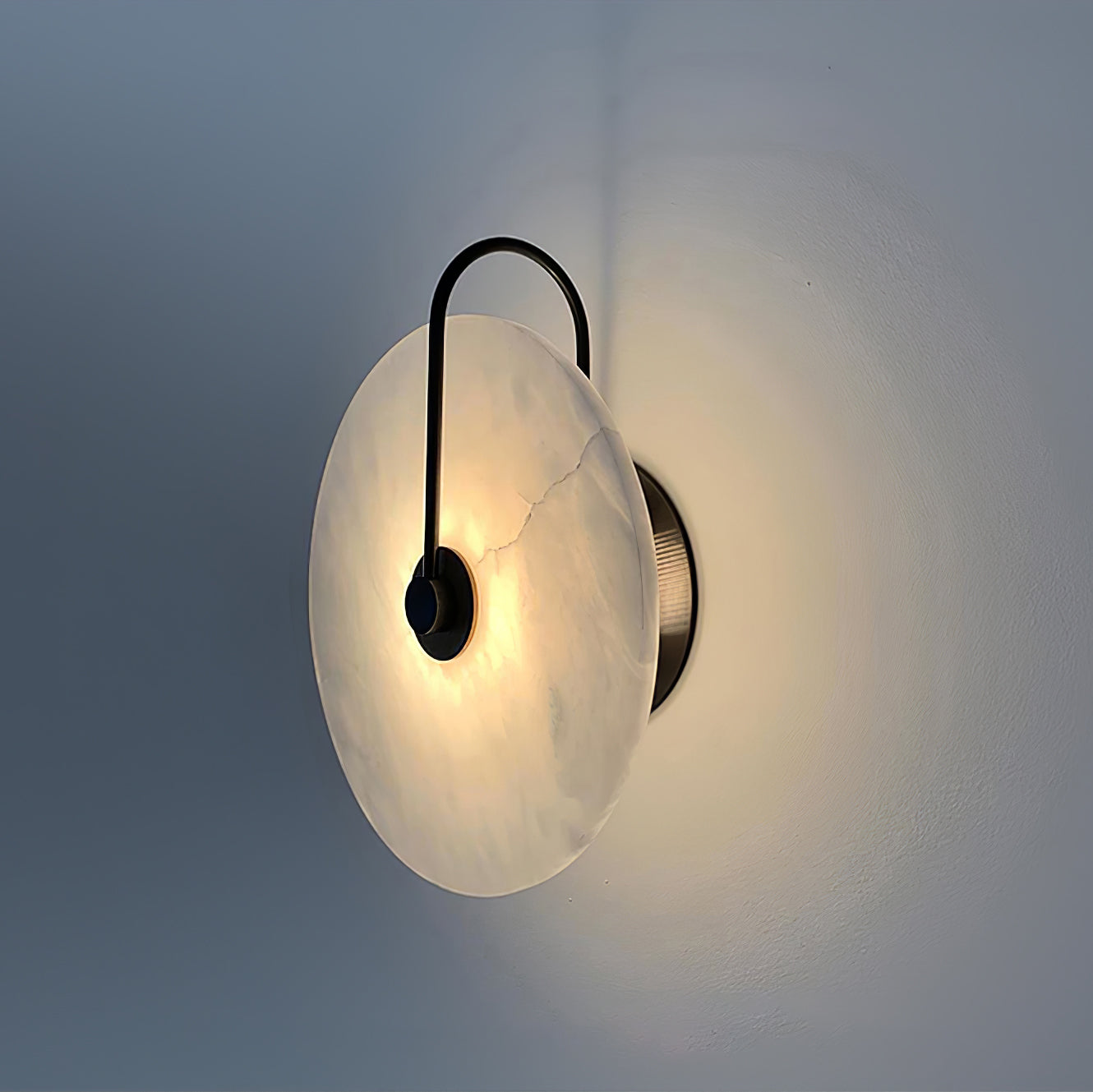 LED-Wandleuchte Alabaster - Zeitlose Eleganz für Ihre Wand