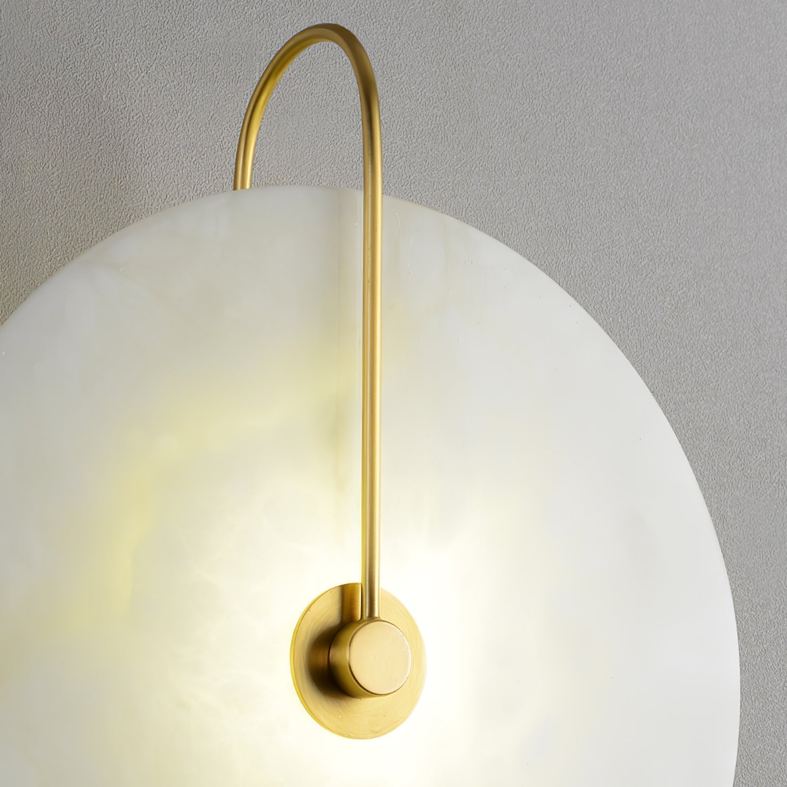 LED-Wandleuchte Alabaster - Zeitlose Eleganz für Ihre Wand