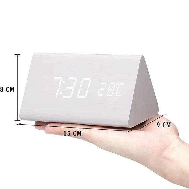 WoodWatch Wecker - LED-Anzeige mit Sprachsteuerung und Design in Holzoptik