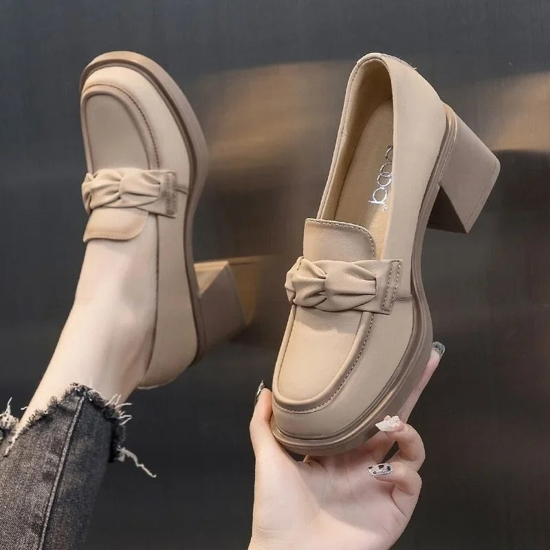 Aliana - Bequeme Und Elegante Schuhe Mit Quadratischen Absätzen