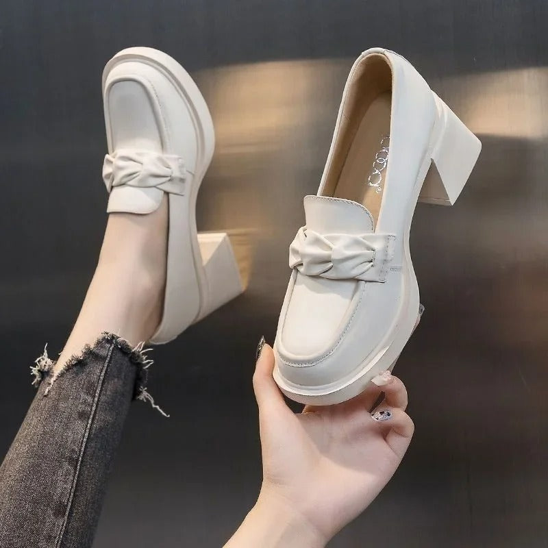 Aliana - Bequeme Und Elegante Schuhe Mit Quadratischen Absätzen