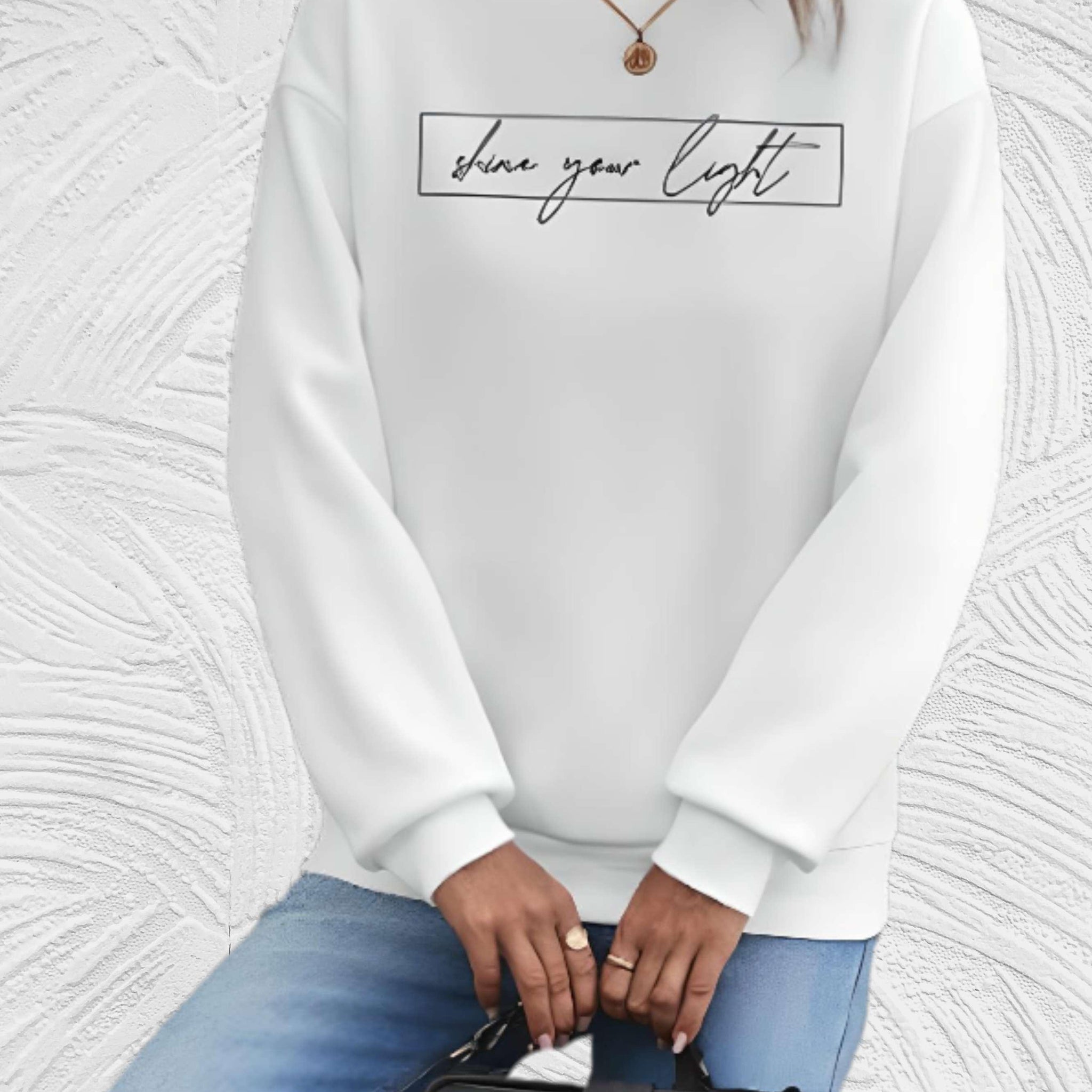 Helmine – "Share your Light“-Sweatshirt in Übergröße mit Rundhalsausschnitt