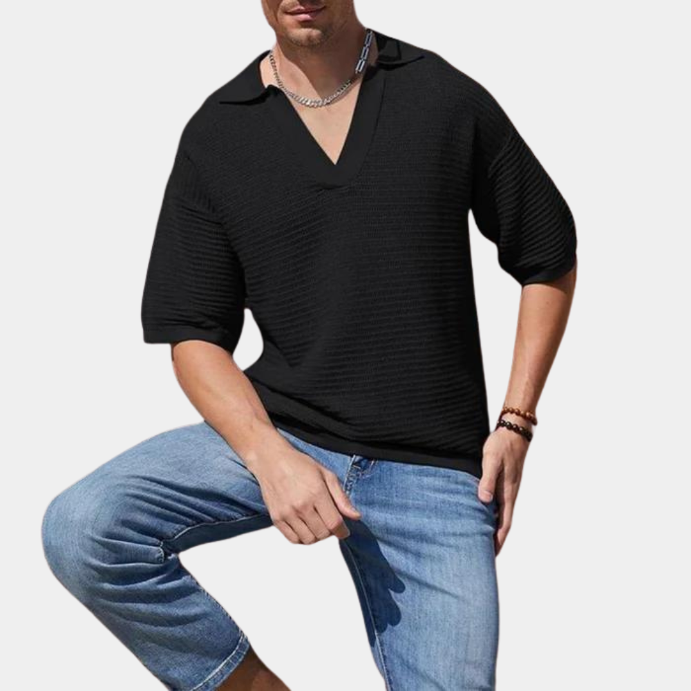 Sommerliches Herren-T-Shirt mit V-Ausschnitt - Elias