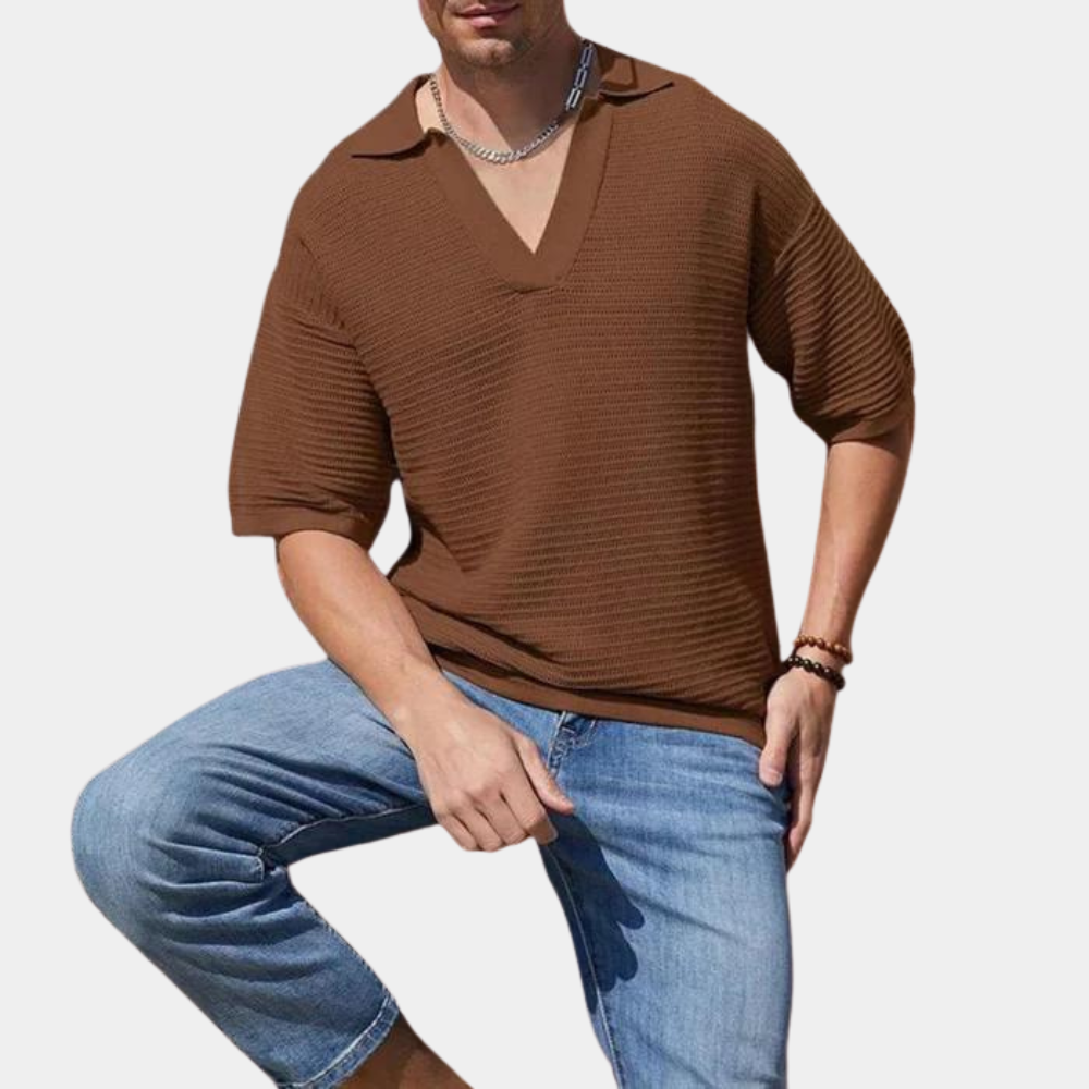 Sommerliches Herren-T-Shirt mit V-Ausschnitt - Elias