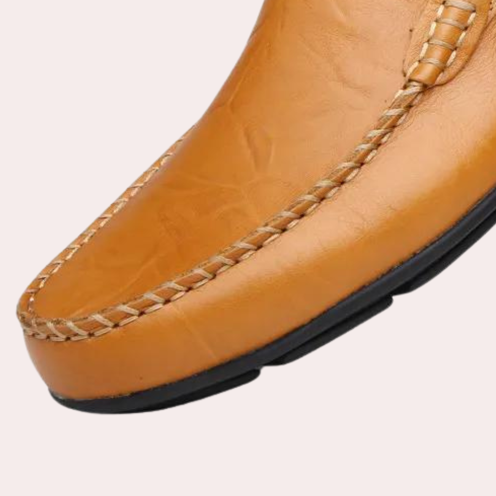 Ricardas - Lässige Slipper für Männer