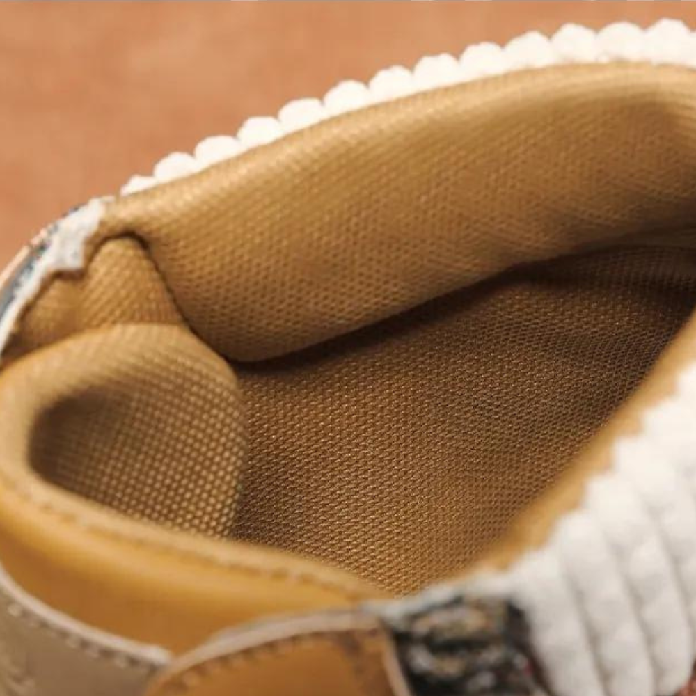 Aggelos - Stylische hohe Stiefel für Männer