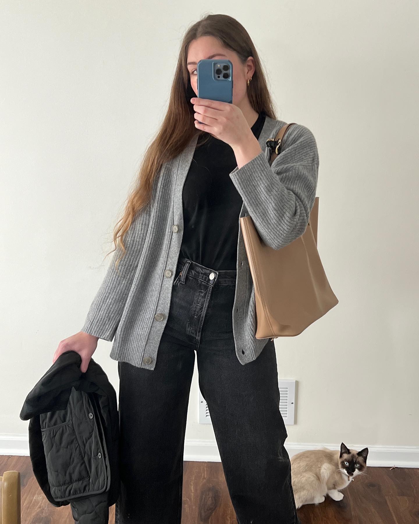 Strickjacke aus Kokon - Izara