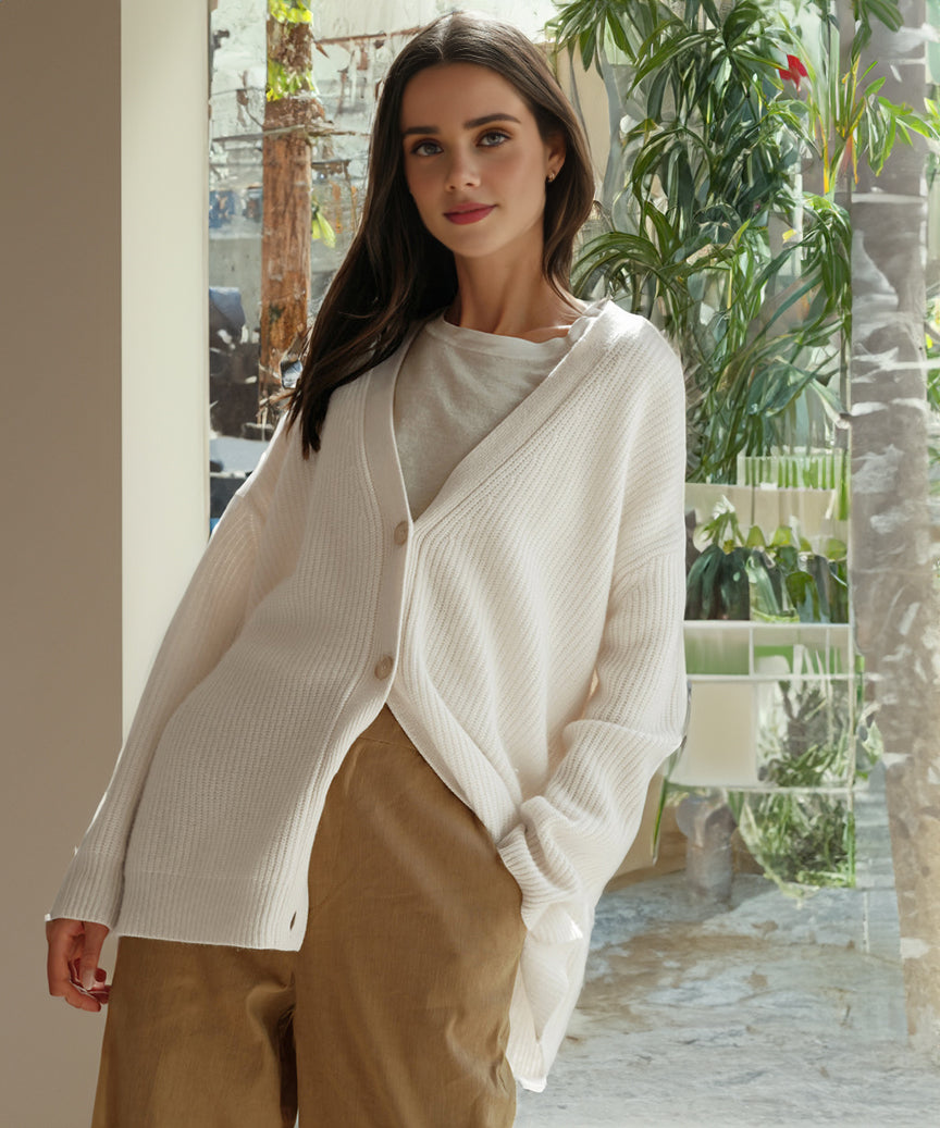 Strickjacke aus Kokon - Izara