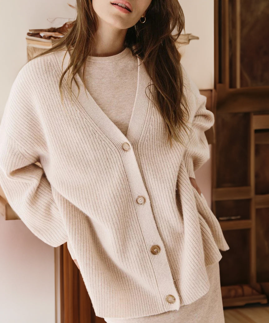 Strickjacke aus Kokon - Izara