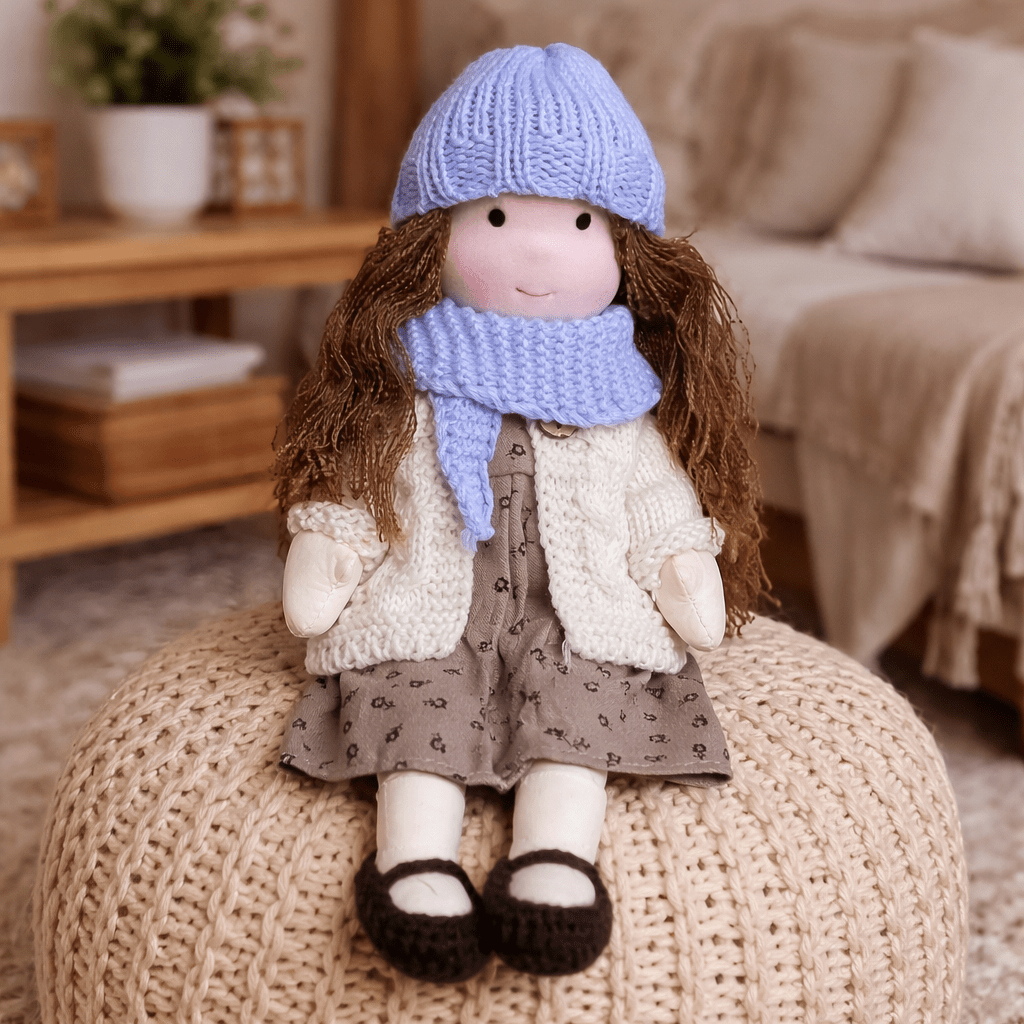 Handgemachte Stoffpuppe aus Baumwolle – Weiches Material & Schlichtes Design